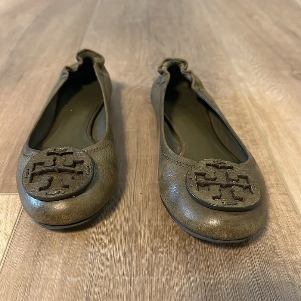 Tory Burch Reva green flats women’s size 8
